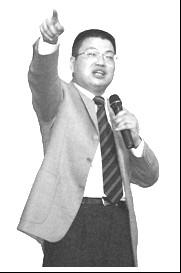 薛灿宏 薛灿宏