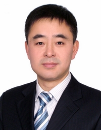 邓成华 邓成华