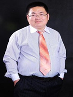 何建华 何建华