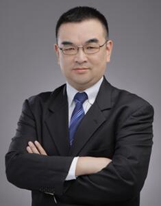 何昉祎 何昉祎